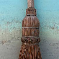 Vintage Chinese Straw Brush