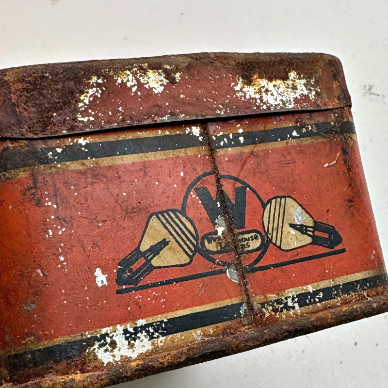 SOLD: Vintage Tin: Carry Spare Bulbs