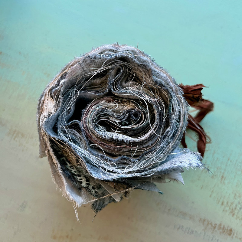 FreeSpirit Fabric Storyteller Collection: Ripped Strip Roll