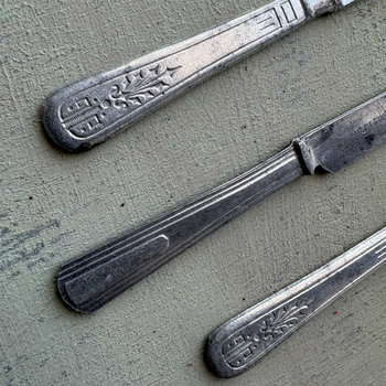 Vintage Metal Mini Knife Set