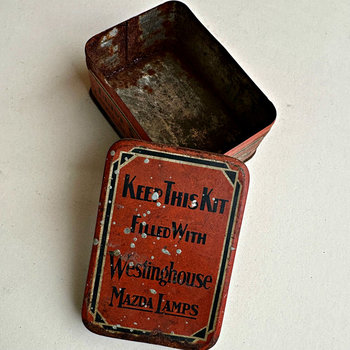 SOLD: Vintage Tin: Carry Spare Bulbs
