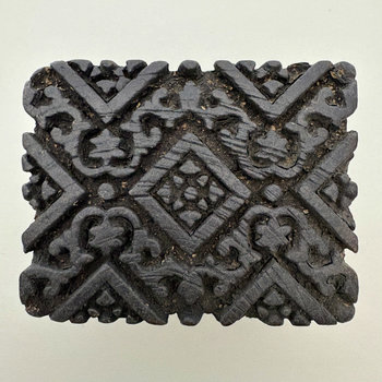 Vintage Print Block Large 2